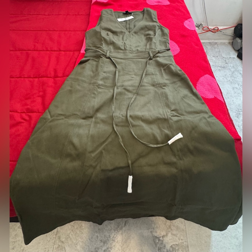 J. Crew - Picture 2 of 3